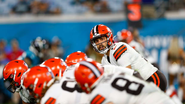 Aug 14, 2021; Jacksonville, Florida, USA; Cleveland Browns quarterback Kyle Lauletta (17) calls a play against the Jacksonville Jaguars in the fourth quarter at TIAA Bank Field. Mandatory Credit: Nathan Ray Seebeck-USA TODAY Sports